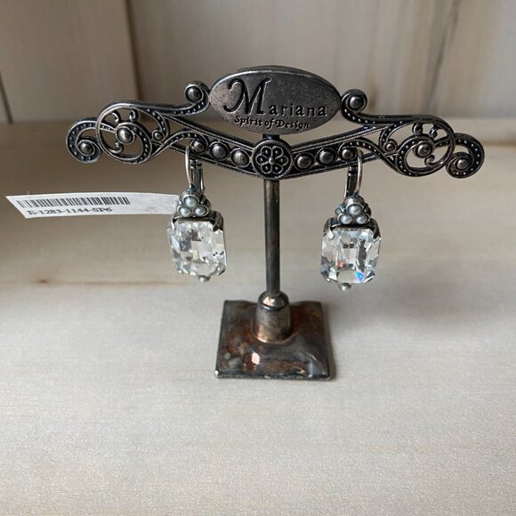 NWT Mariana Emerald Cut Clear Swarovski Crystal Silver Plated Leverback Earrings - Picture 4 of 13